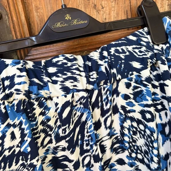 Robert Louis Navy and Cream Abstract Pants - Picture 4 of 6